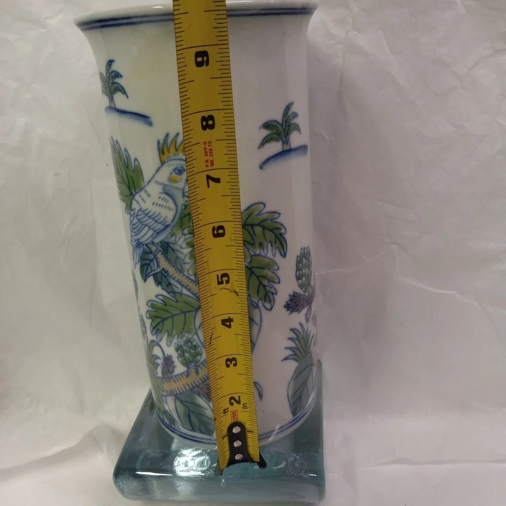 VASE Asian Famille Porcelian Ceramic White Blue Artichokes,Pinecone, Birds Large